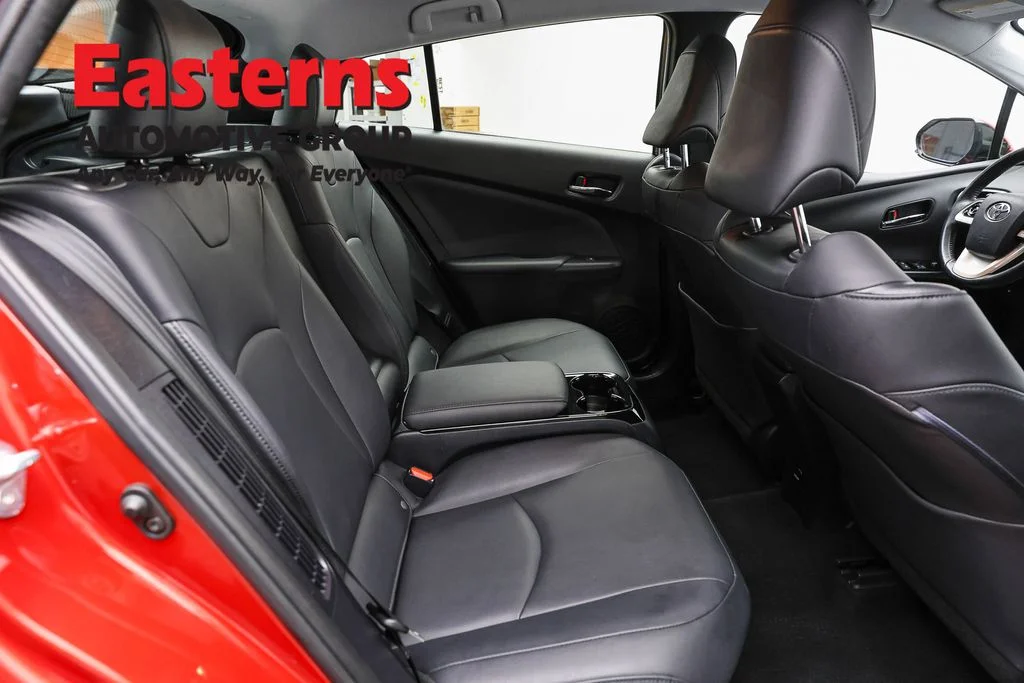 Used 2018 Red Toyota Advanced image 23