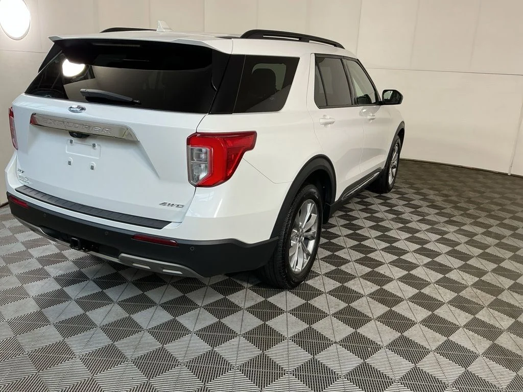 Certified Used 2023 White Ford XLT image 6