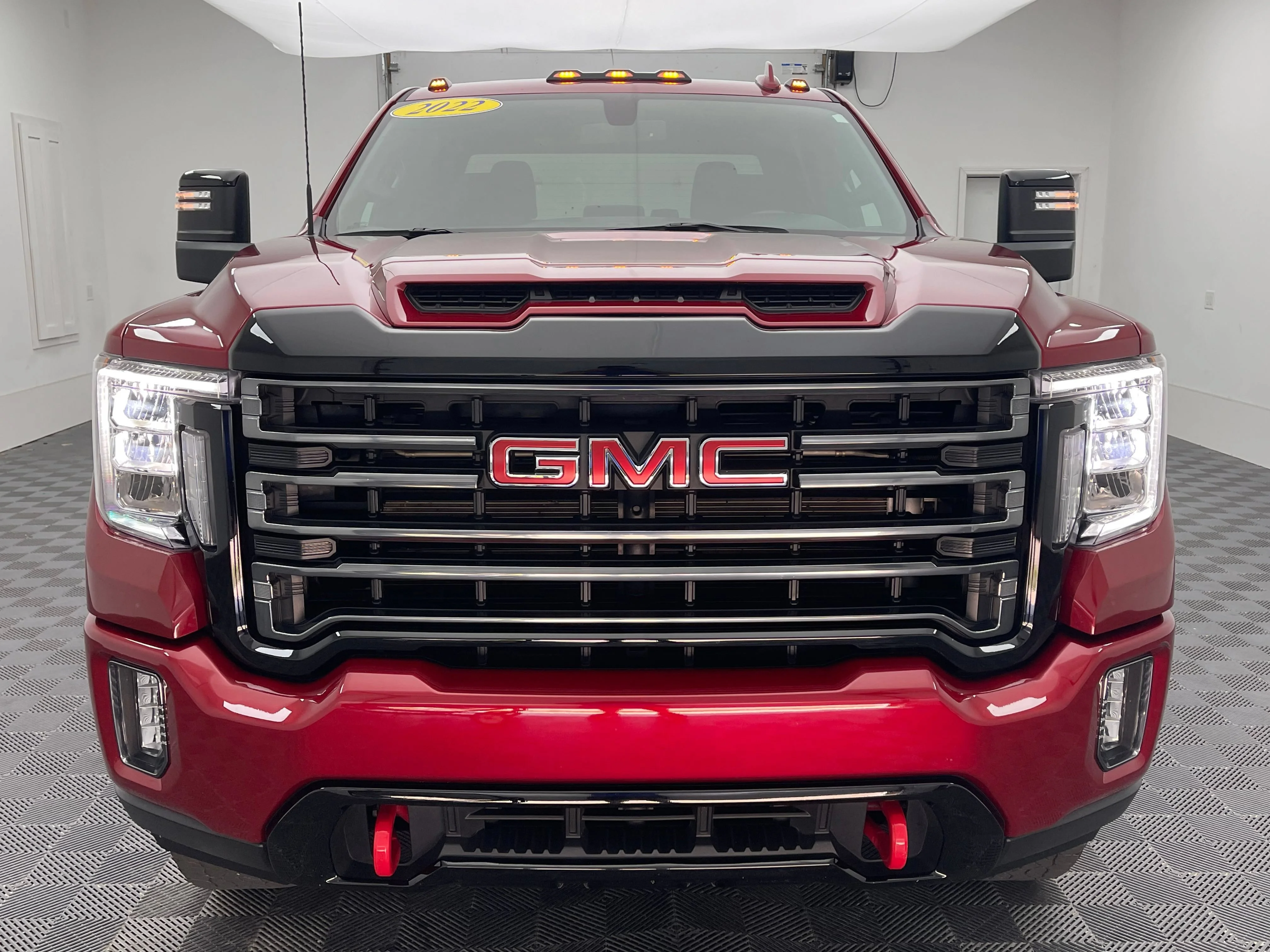 Used 2022 Cayenne Red Tintcoat GMC AT4 image 13