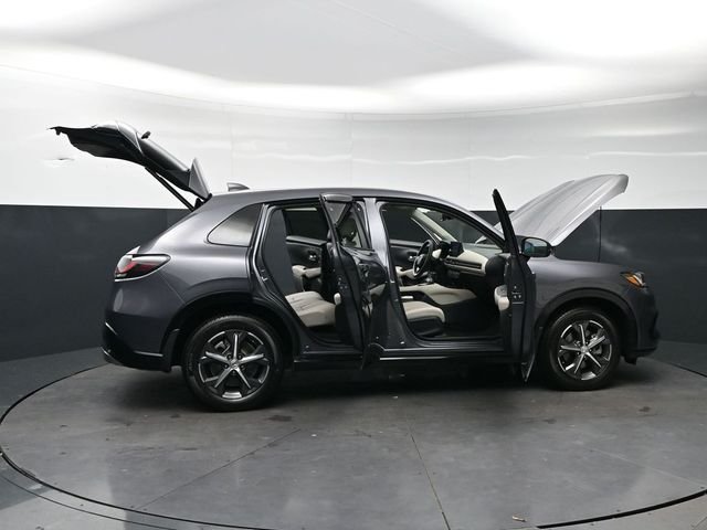 Certified Used 2023 Modern Steel Metallic Honda EX-L image 38