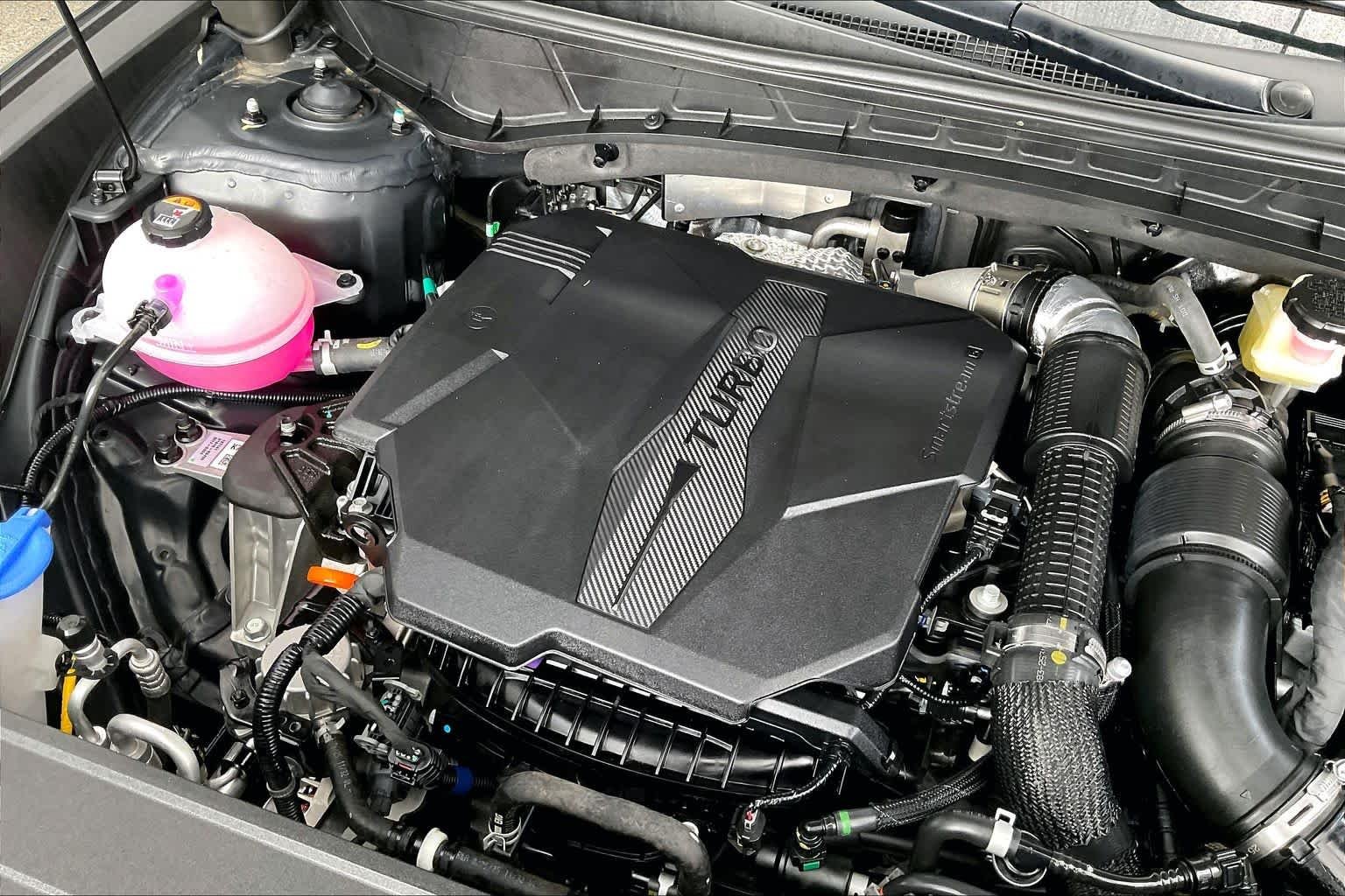 Used 2026 Phantom Black Hyundai Limited image 32