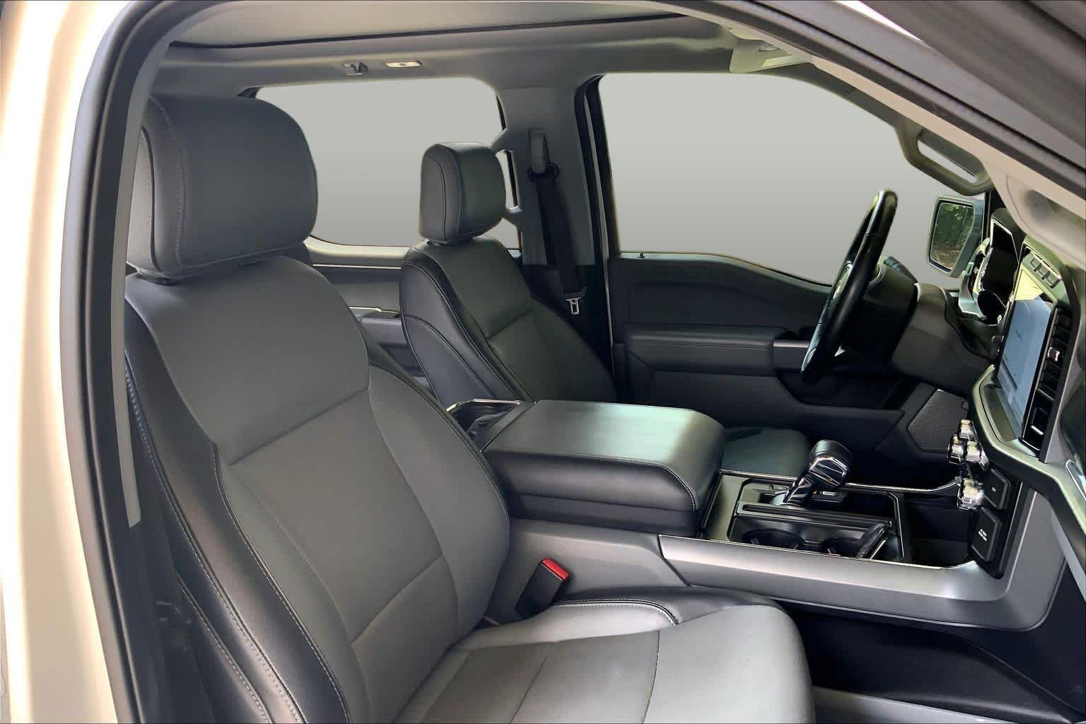 Used 2022 Star White Ford LARIAT image 9
