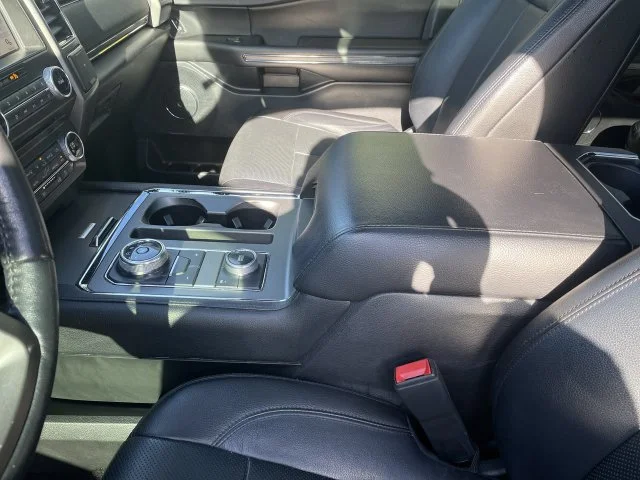 Used 2018 Red Ford XLT image 21