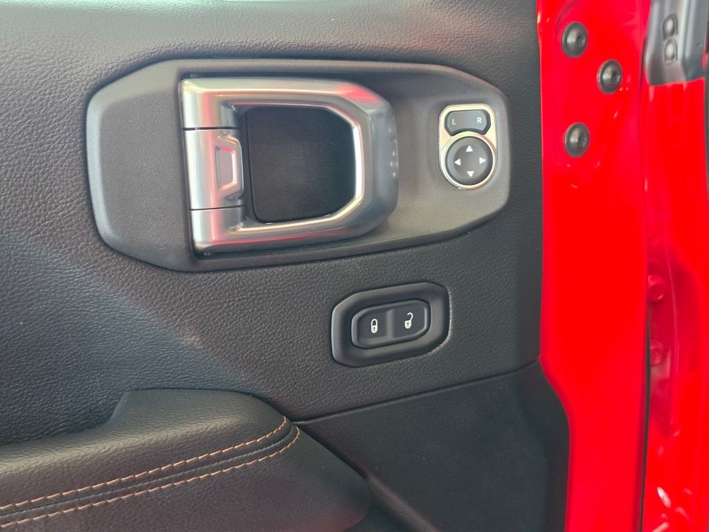 Used 2022 Red Jeep Unlimited Rubicon 392 image 18