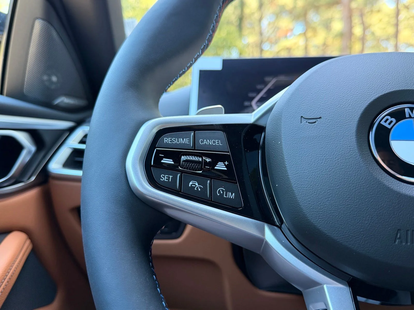 New 2027 Black Sapphire Metallic BMW M440i xDrive image 18