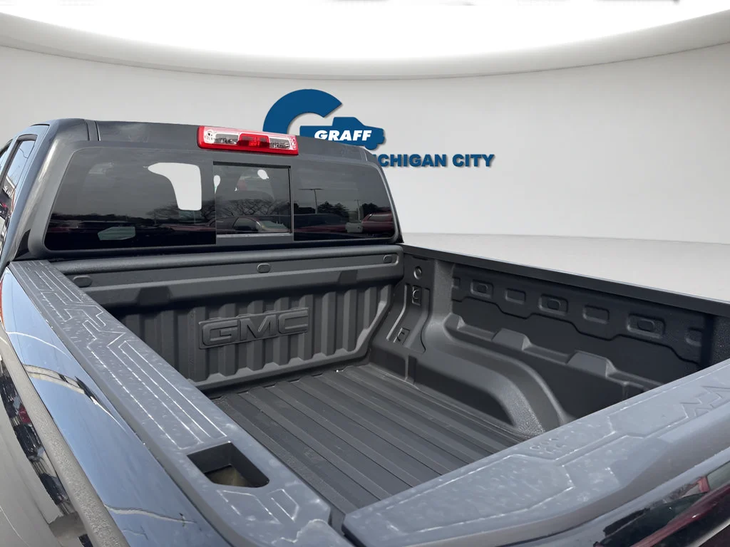 2026 GMC Canyon AT4 - Photo 8