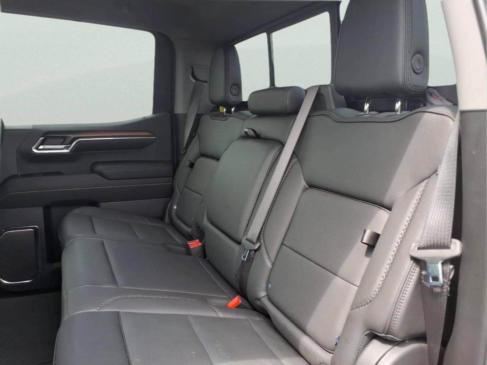 Used 2024 Onyx Black GMC Denali image 13