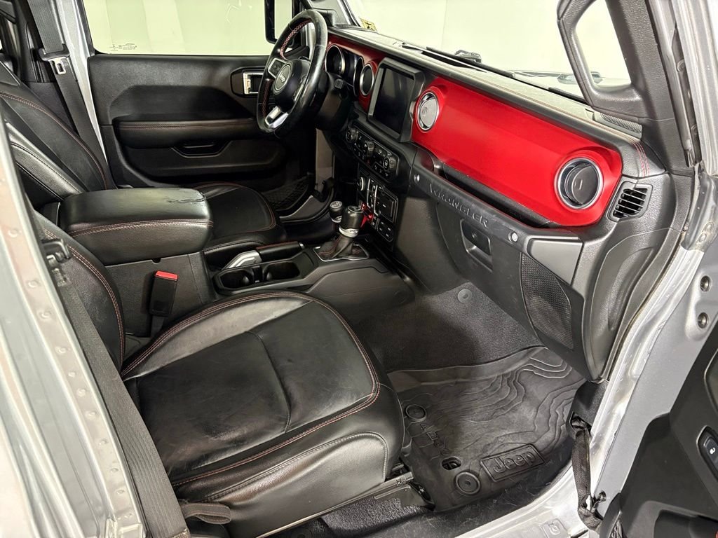 Used 2021 Silver Jeep Unlimited Rubicon image 18