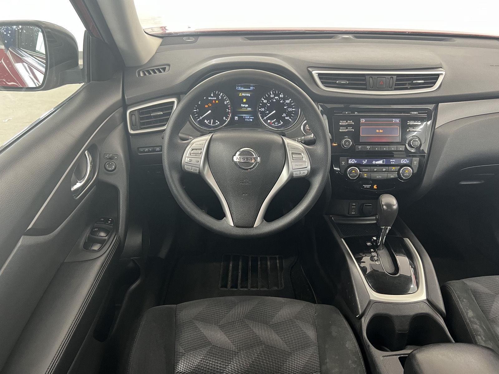 2016 Nissan Rogue SV - Photo 26