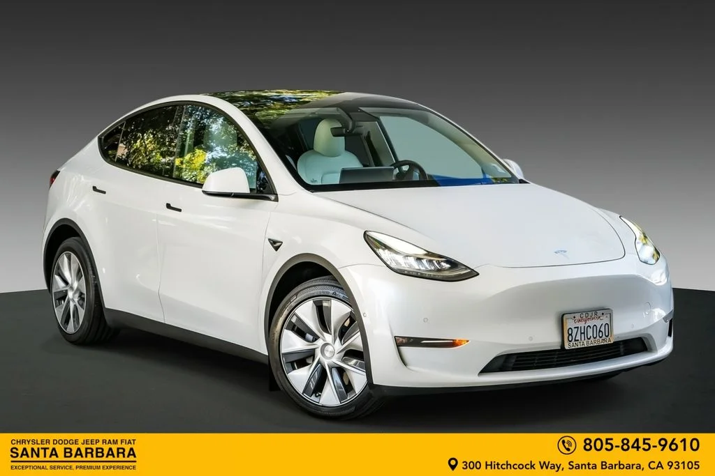 2022 Tesla Model Y Long Range Dual Motor All-Wheel Drive's photo