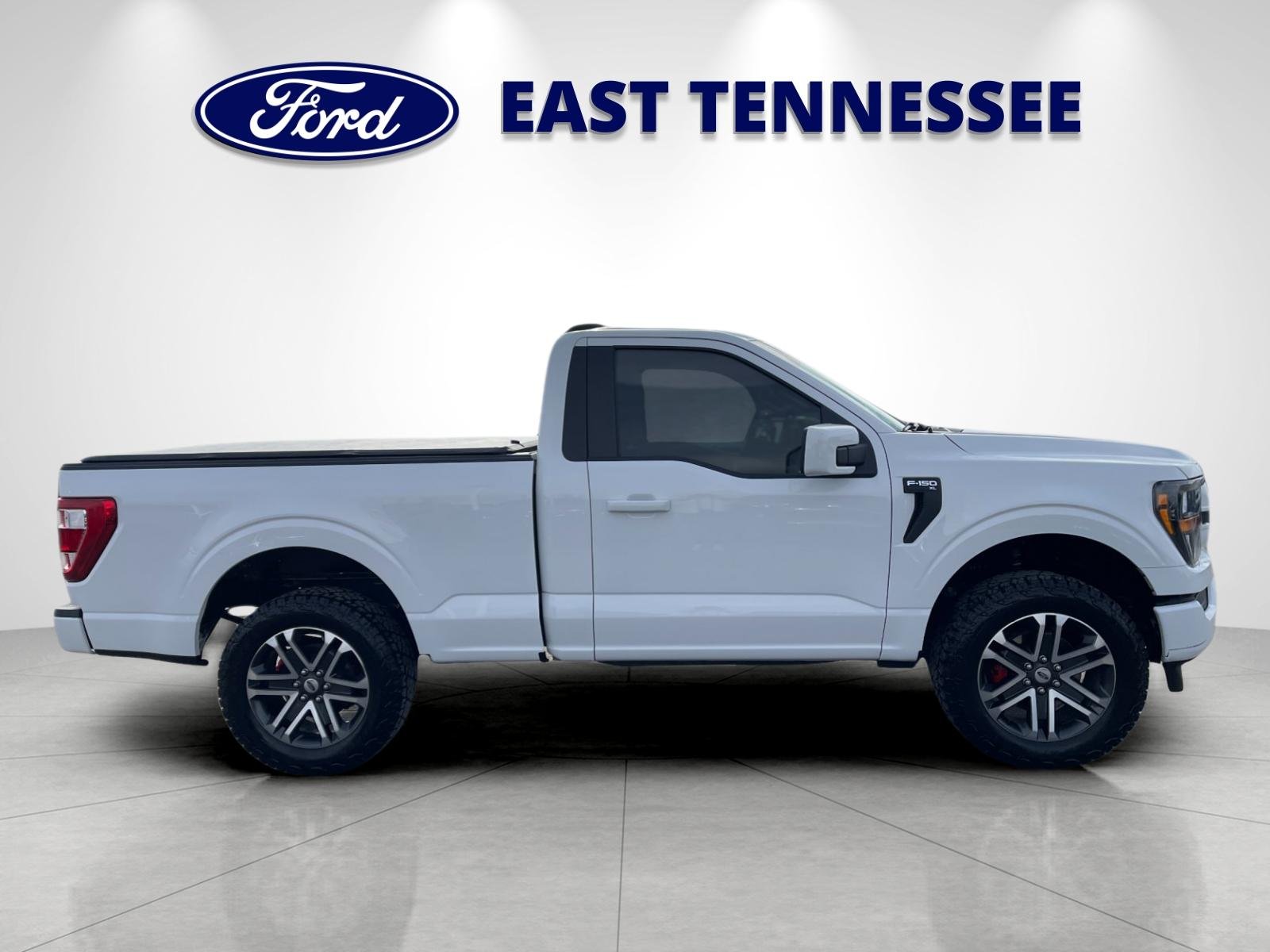 Used 2023 White Ford XL image 2