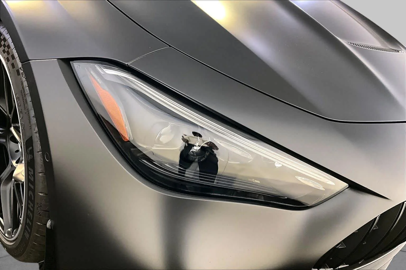 New 2026 MANUFAKTUR exclusive graphite grey magno Mercedes-Benz AMG® CLE 53 image 16