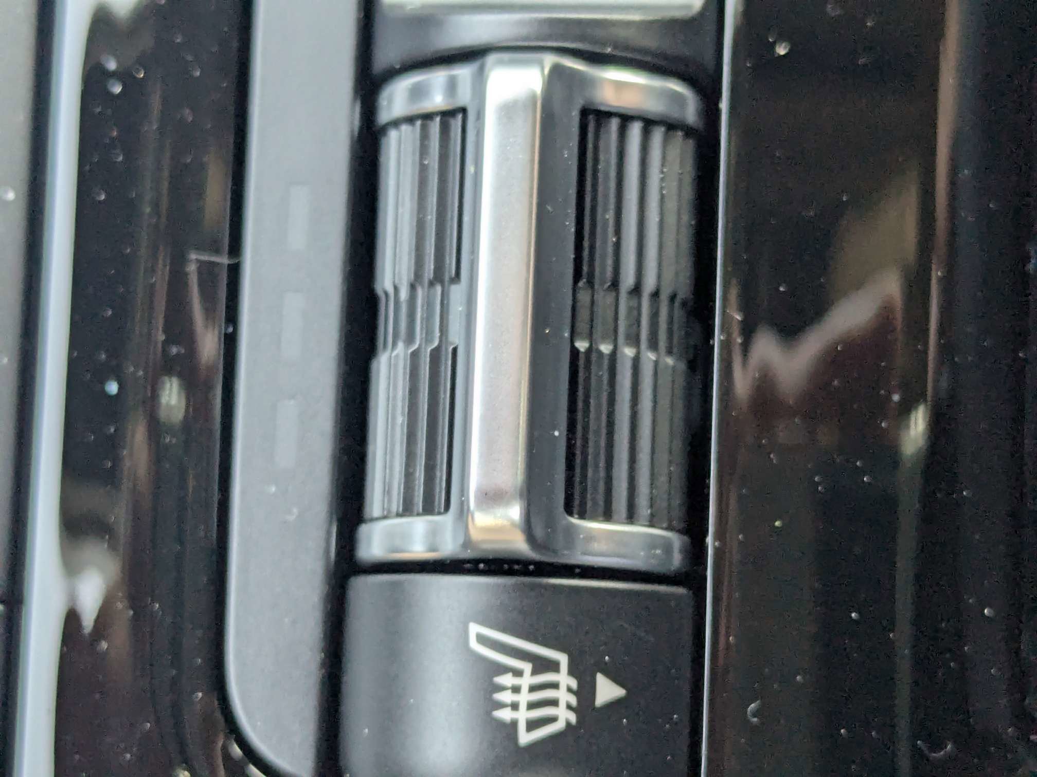 New 2026 Snow White Pearl Kia GT-Line FWD image 27