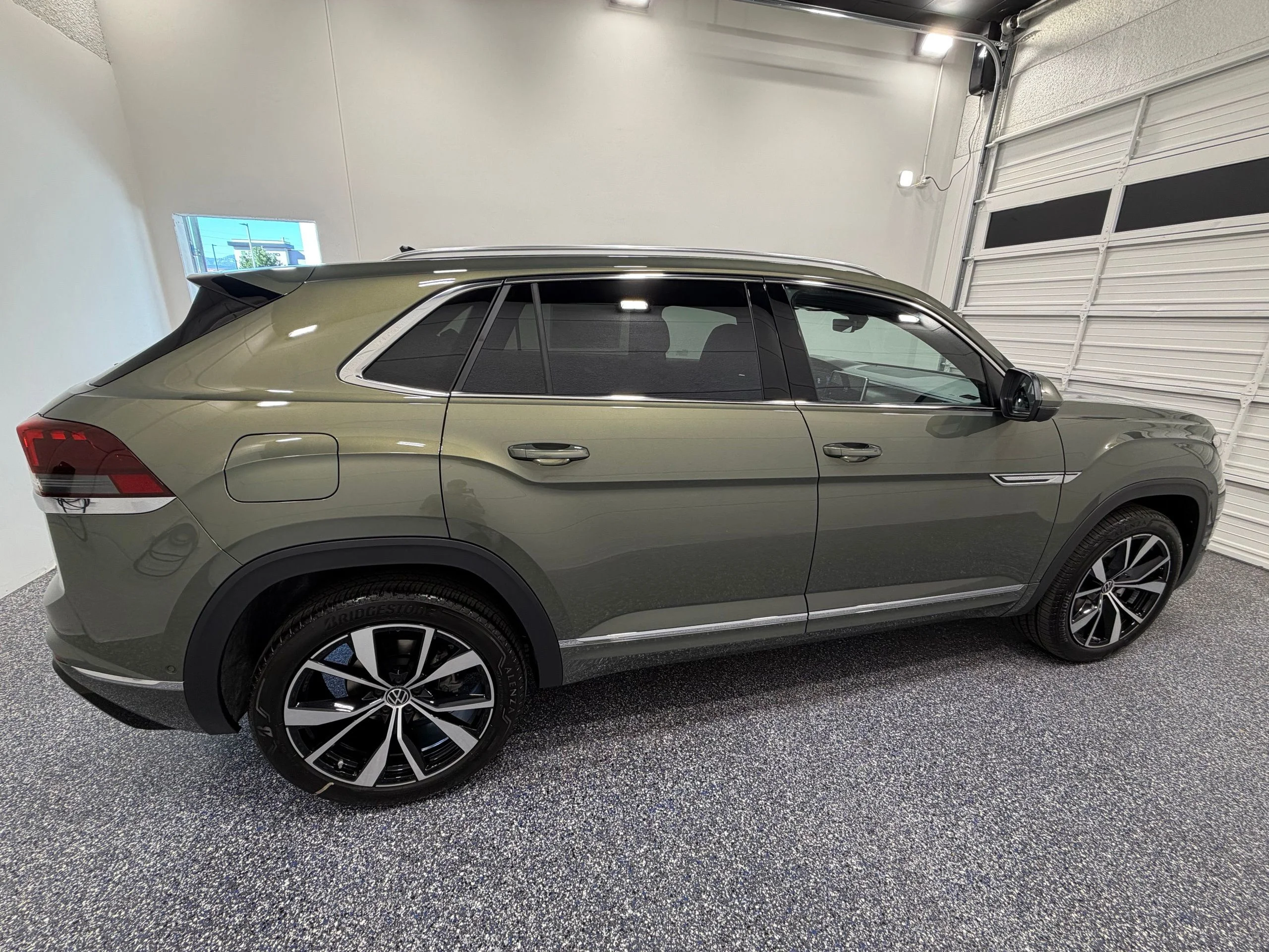 New 2026  Volkswagen 2.0T SEL Premium R-Line image 7