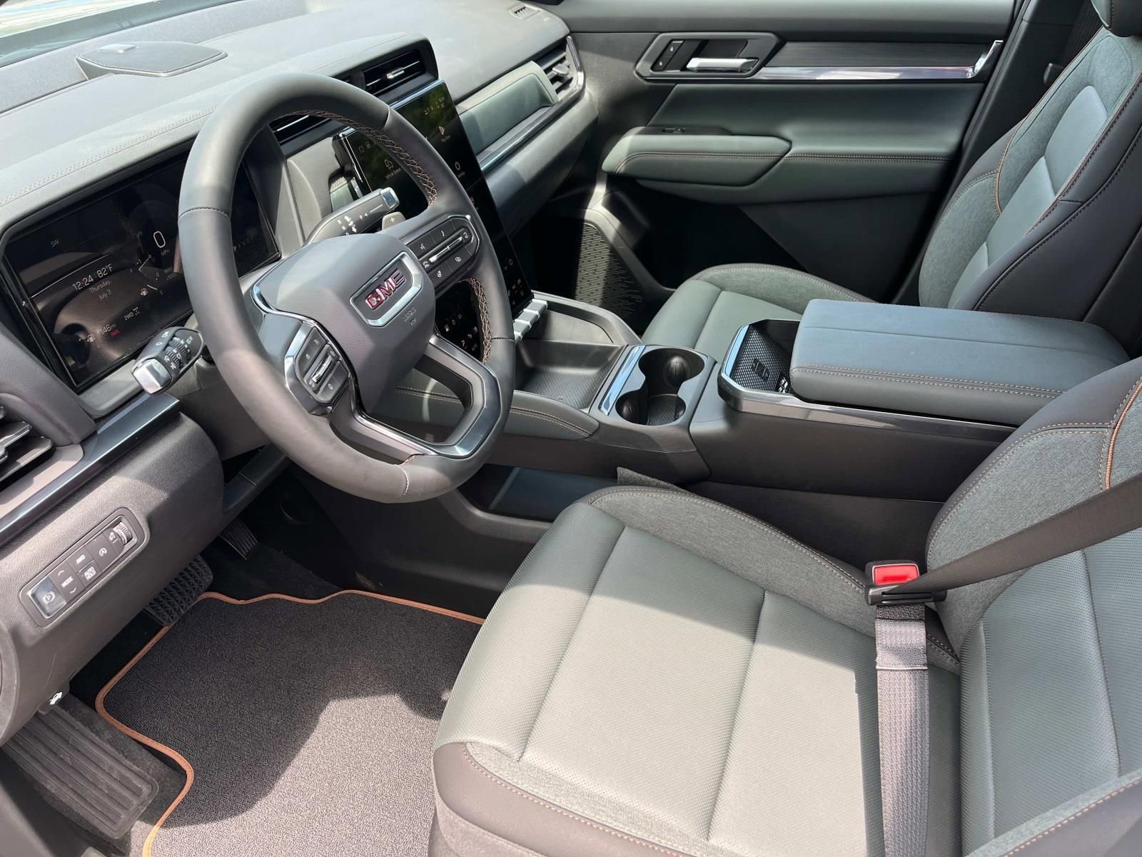 2026 GMC Terrain AT4 - Photo 21