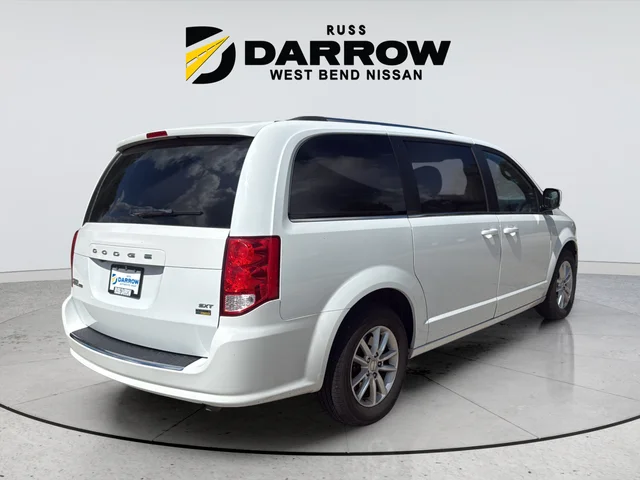 Used 2019 White Dodge SXT image 5