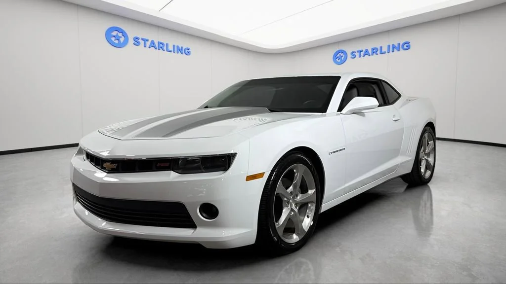 Used 2014 Summit White Chevrolet LT image 16