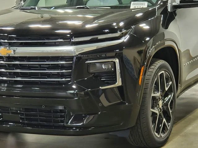 2025 Chevrolet Traverse High Country - Photo 9
