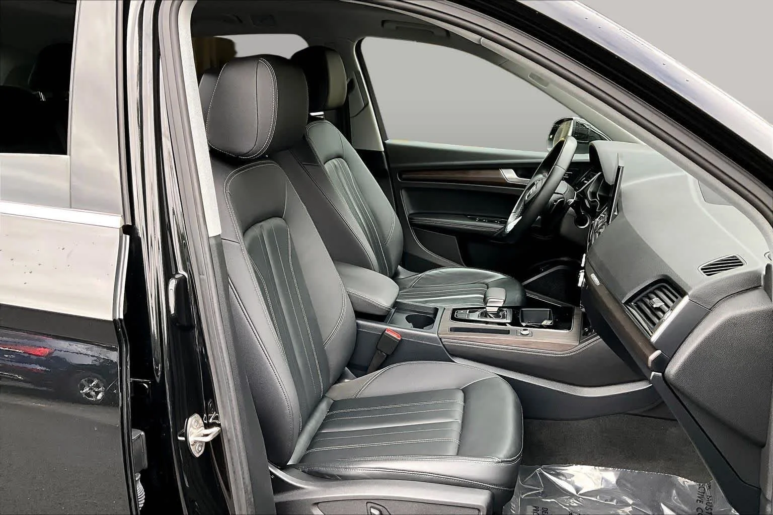 Used 2023 Mythos Black Metallic Audi S line Premium Plus image 9