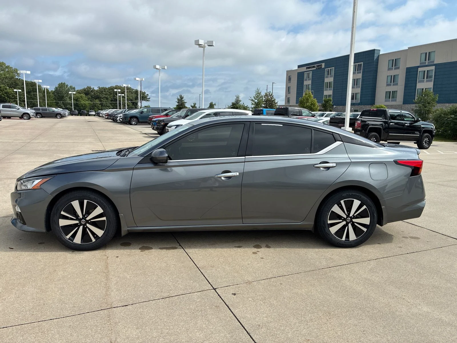 Used 2022 Gray Nissan 2.5 SL image 7