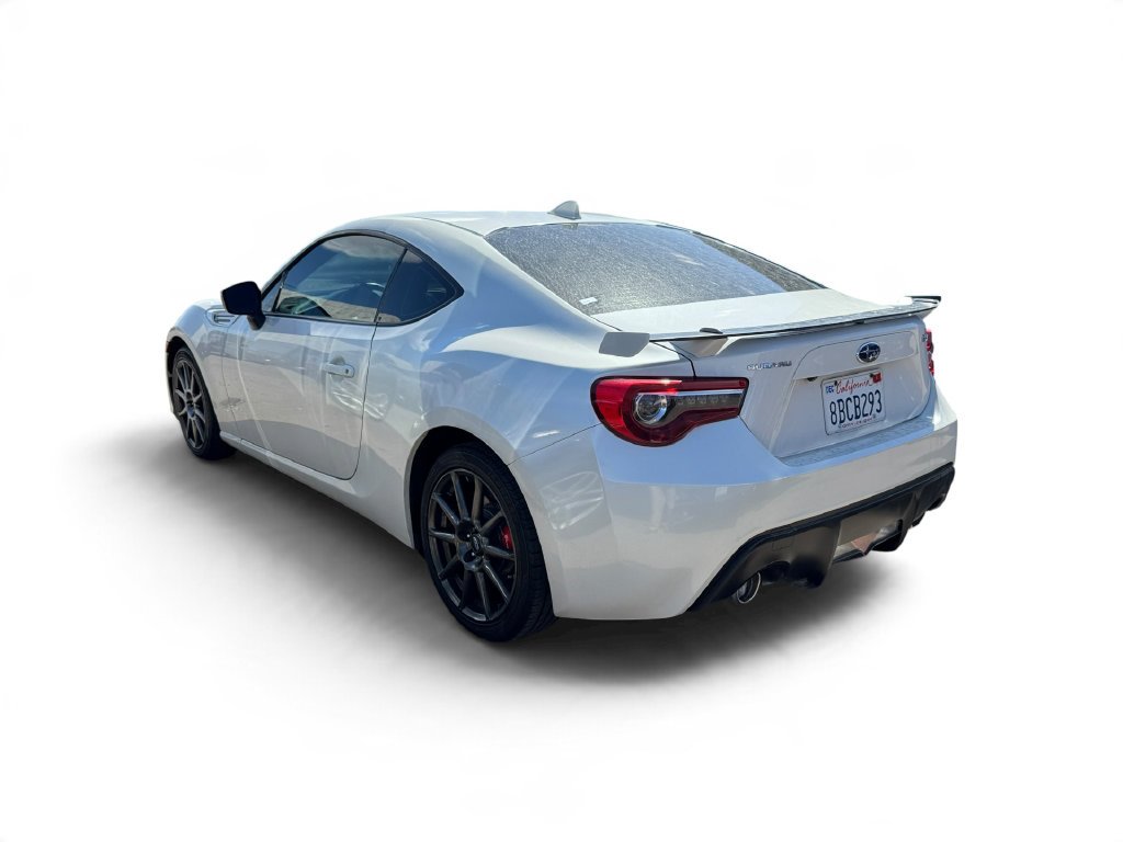 Used 2017 White Subaru Limited image 21