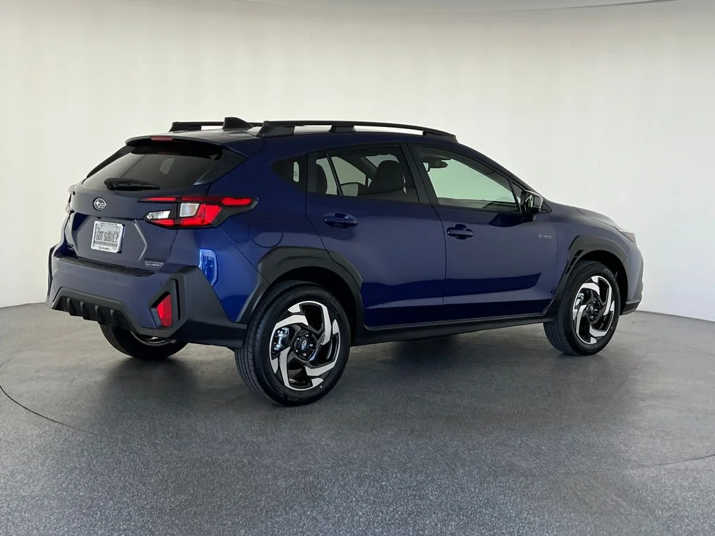 New 2026 SAPPHIRE BLUE PEARL Subaru Limited Hybrid image 4