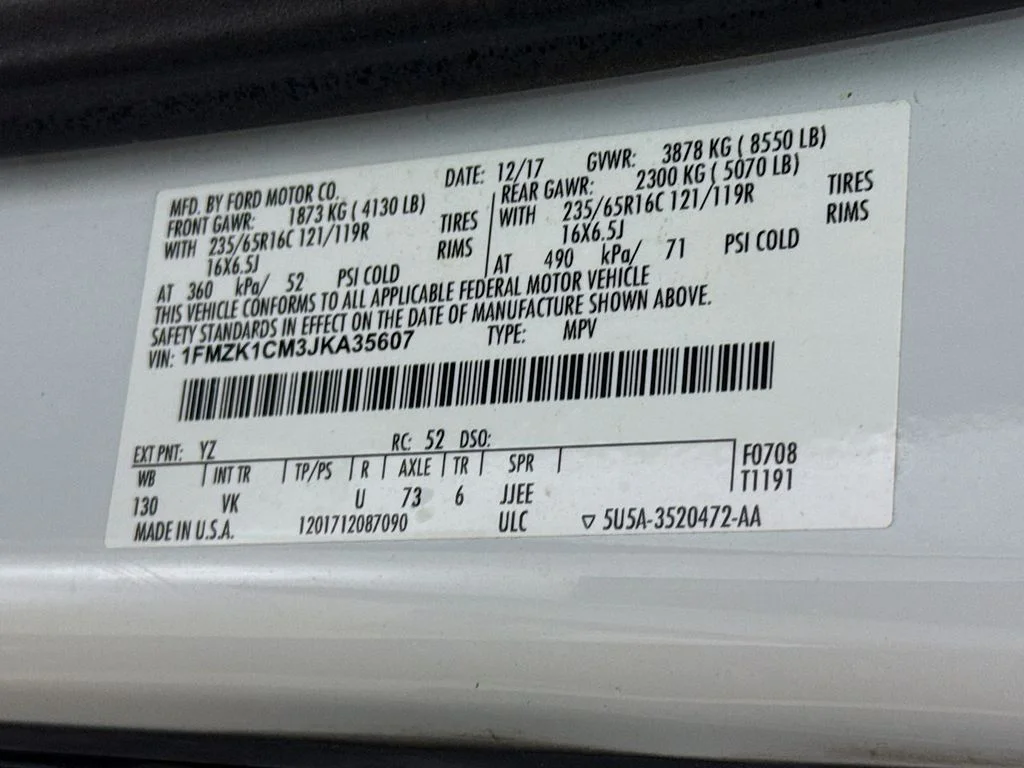 Used 2018 White Ford XL image 38