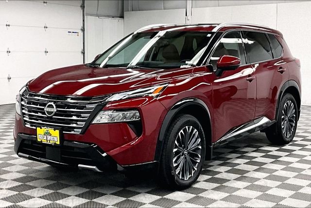2025 Nissan Rogue Platinum - Photo 12