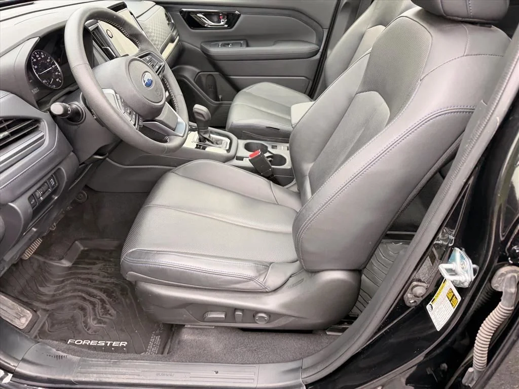 Used 2025 Black Subaru Limited image 8