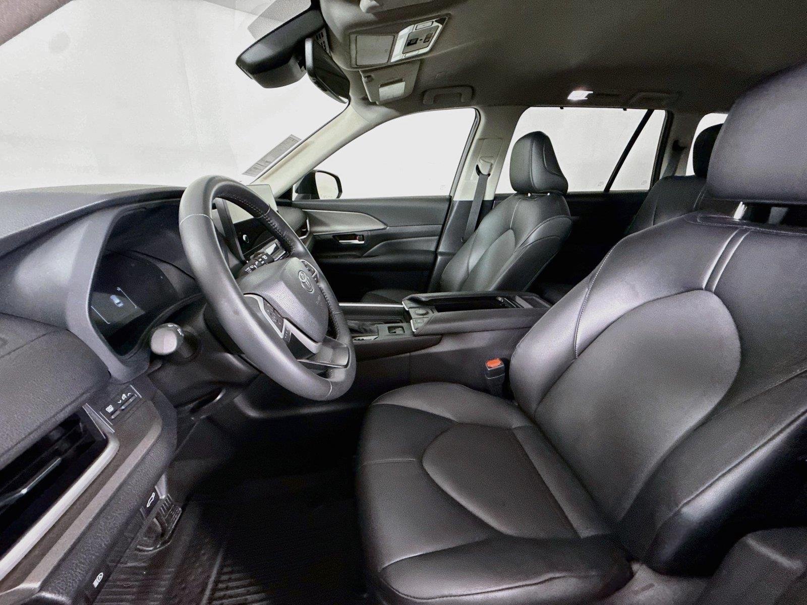 Certified Used 2026 Midnight Black Metallic Toyota XLE image 3