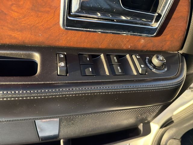 2016 Lincoln Navigator Select - Photo 10