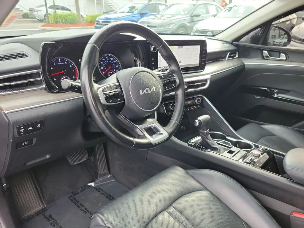 Used 2023 Silver Kia EX image 15