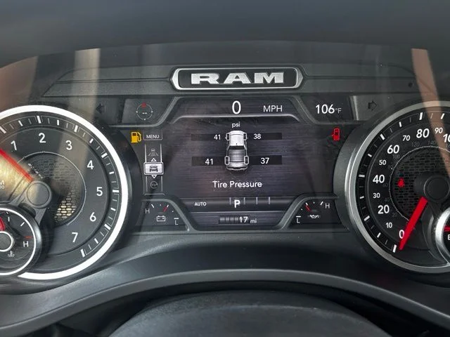 2026 RAM 1500 Laramie - Photo 10