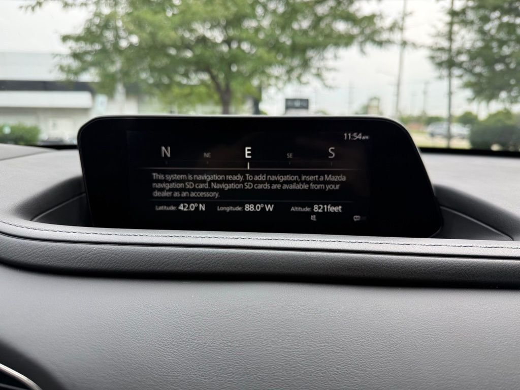 Used 2021 Silver Mazda Preferred image 17