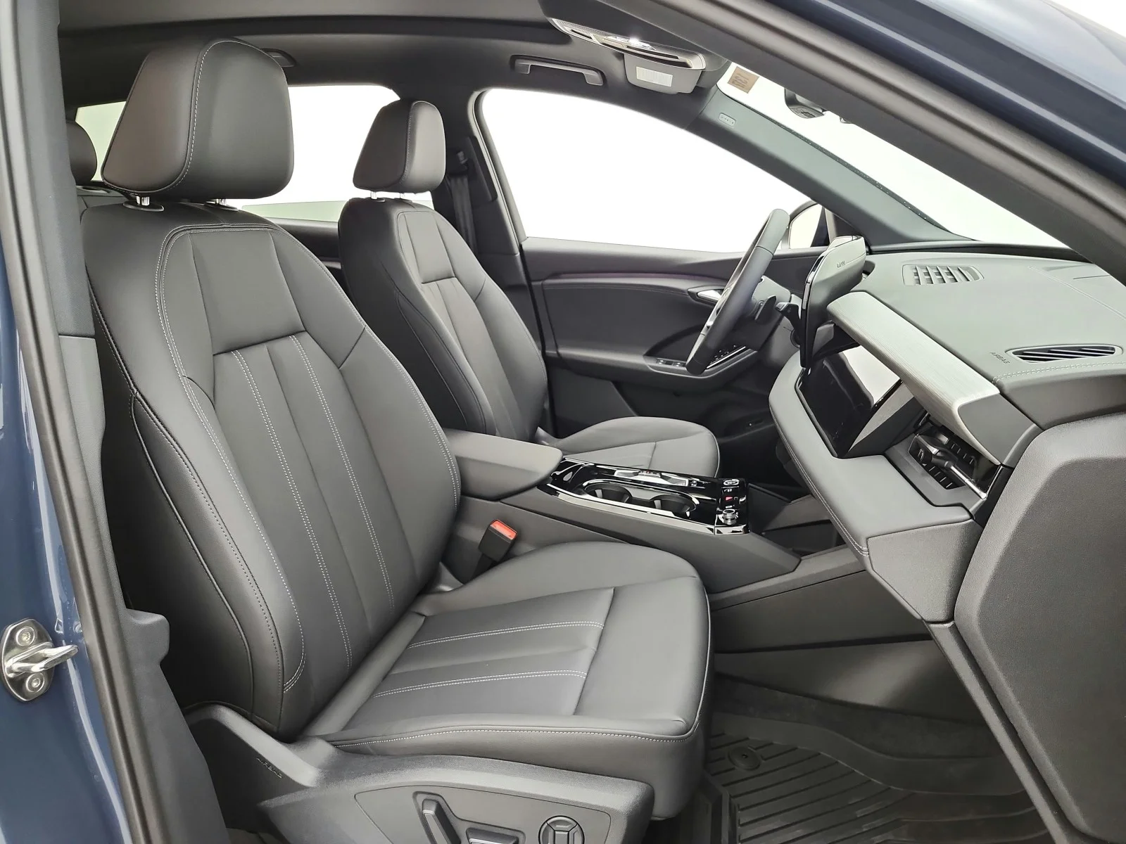 New 2027 Plasma Blue Metallic Audi Premium quattro image 14