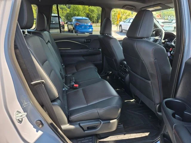 Used 2025 Gray Honda Black Edition image 22