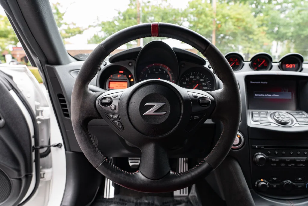 Used 2020 White Nissan Nismo image 10