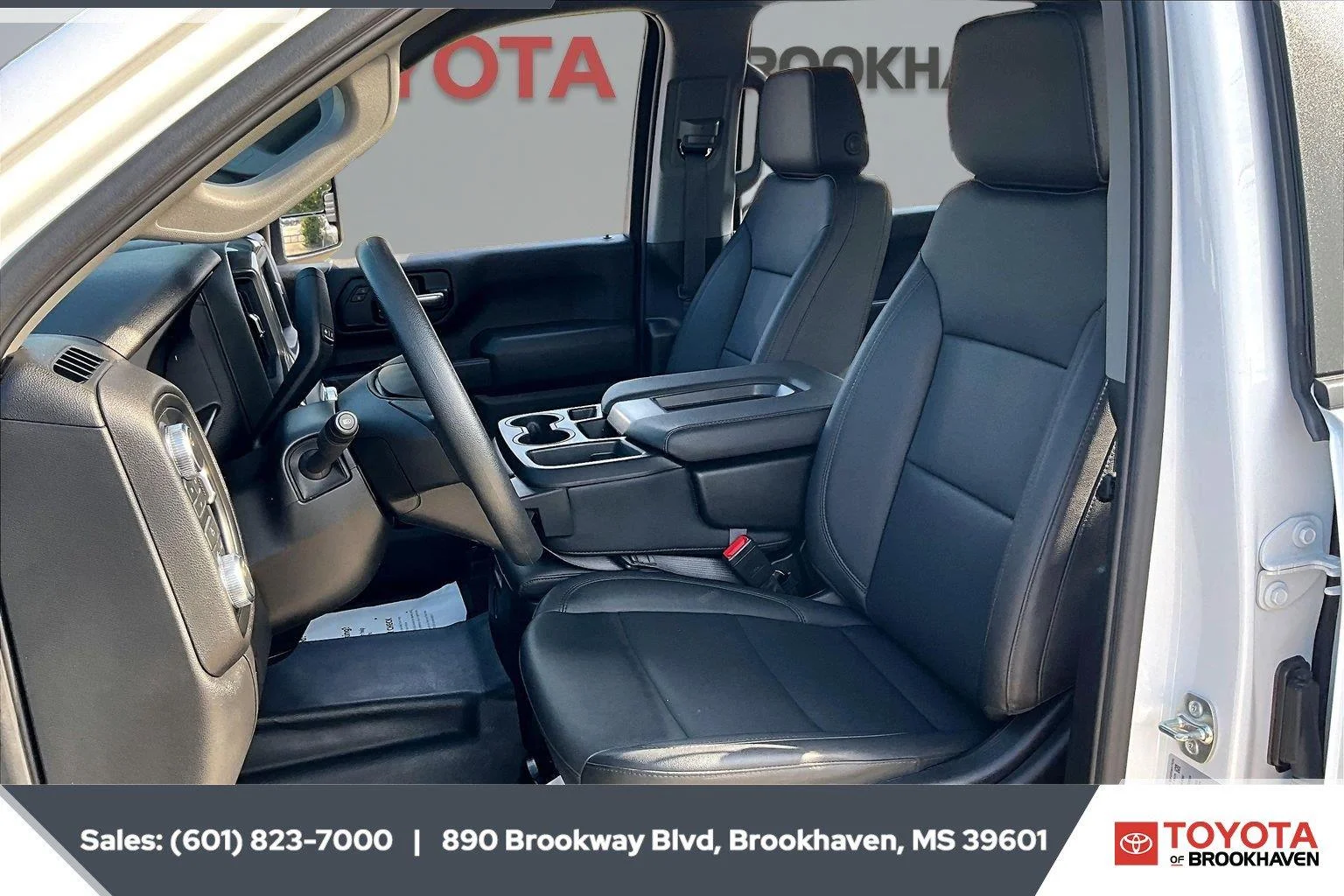 Used 2026 Summit White GMC Pro image 18