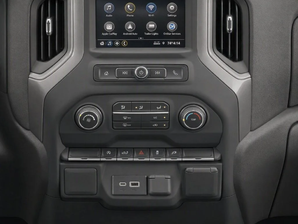 Used 2021 Gray Chevrolet Custom image 27