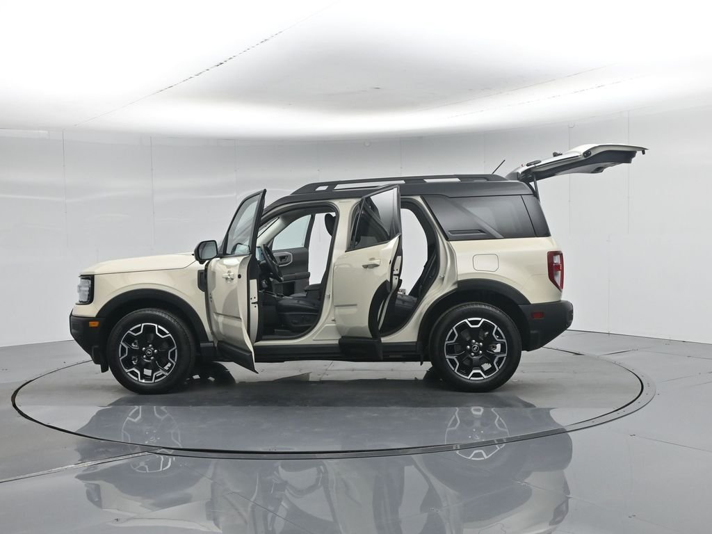 Certified Used 2025 Beige Ford Outer Banks image 38