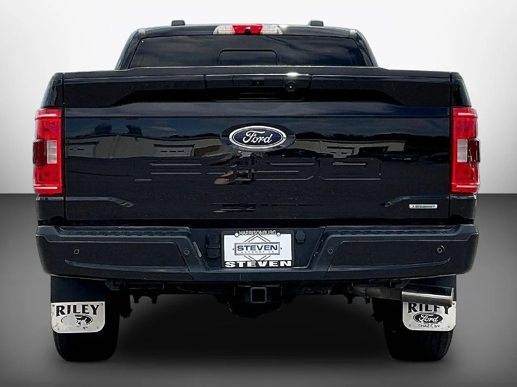 Used 2022 Black Ford XLT image 5