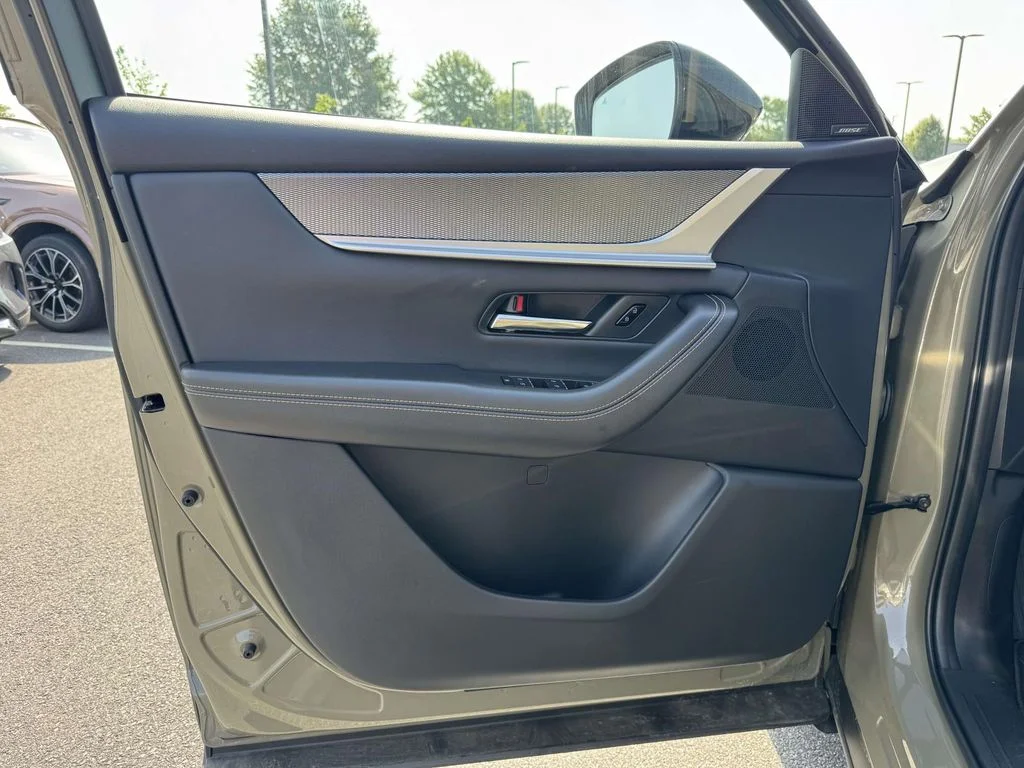 2026 Mazda CX-70 Premium Package - Photo 25