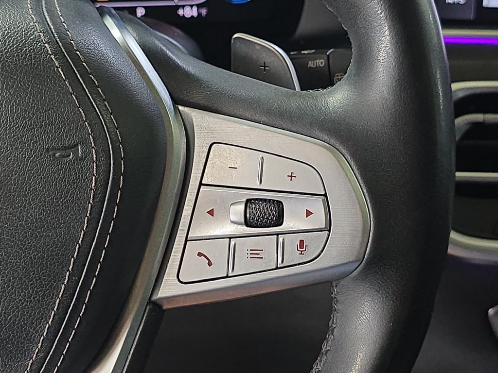 Certified Used 2020 Jet Black BMW xDrive40i image 18