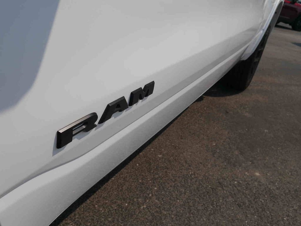 2026 RAM 1500 Laramie - Photo 14