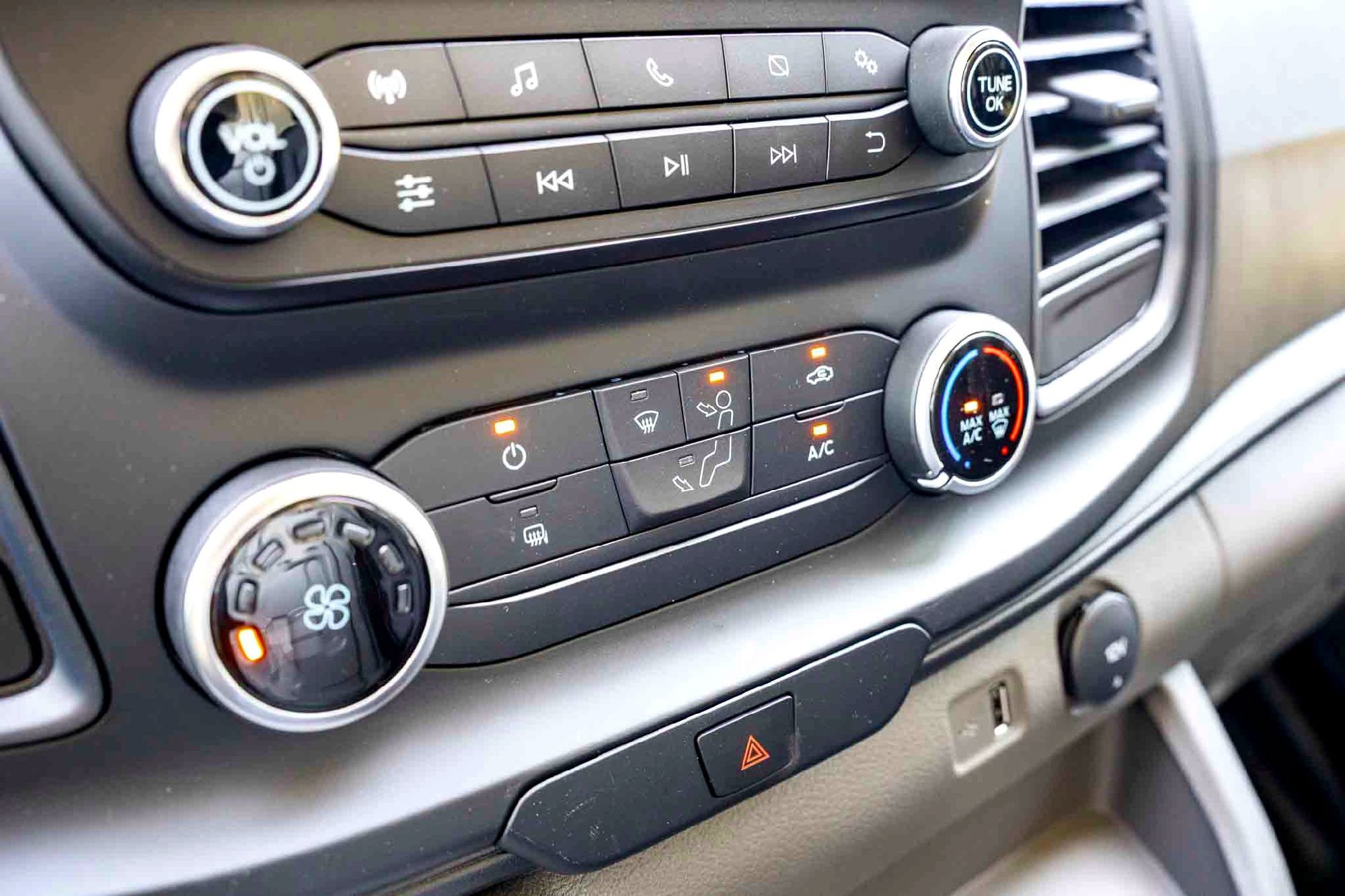 2025 Ford Transit Van Base - Photo 16