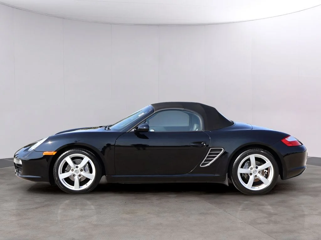 Used 2007  Porsche Base image 6
