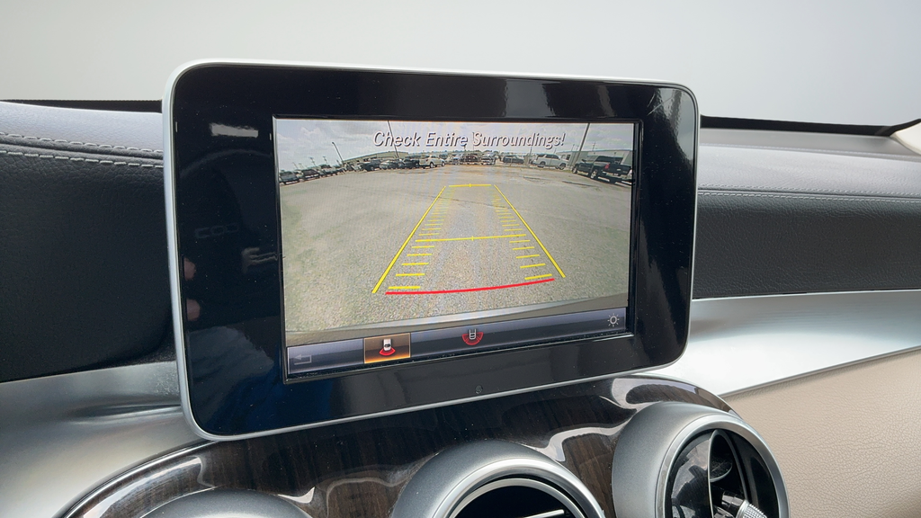 Used 2019  Mercedes-Benz GLC 300 image 12