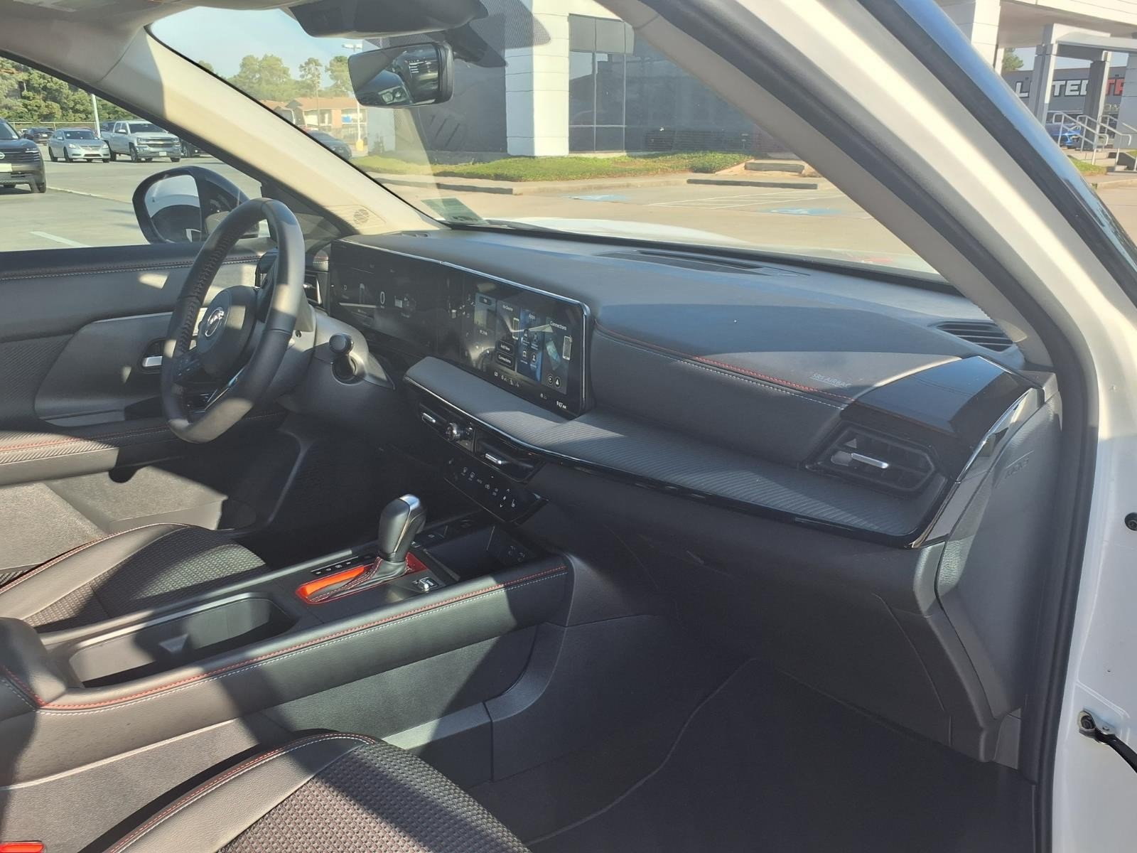 2026 Nissan Kicks photo 12 of 28