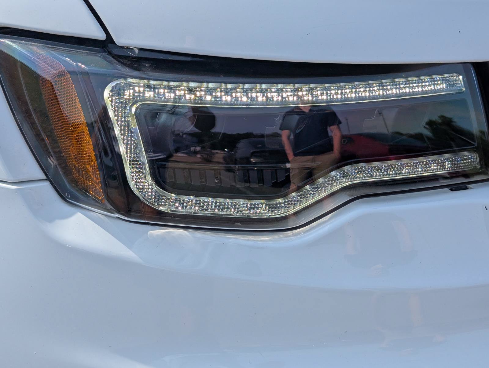 Used 2021 Bright White Clearcoat Jeep Trailhawk image 4