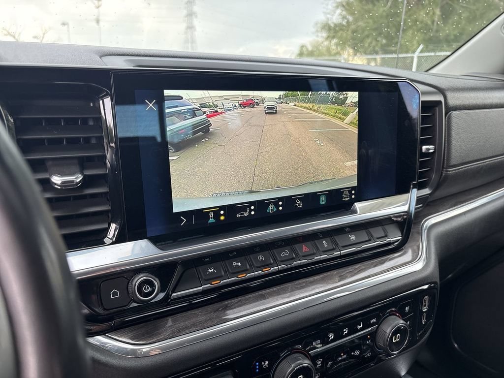 2023 Chevrolet Silverado 1500 LTZ - Photo 19